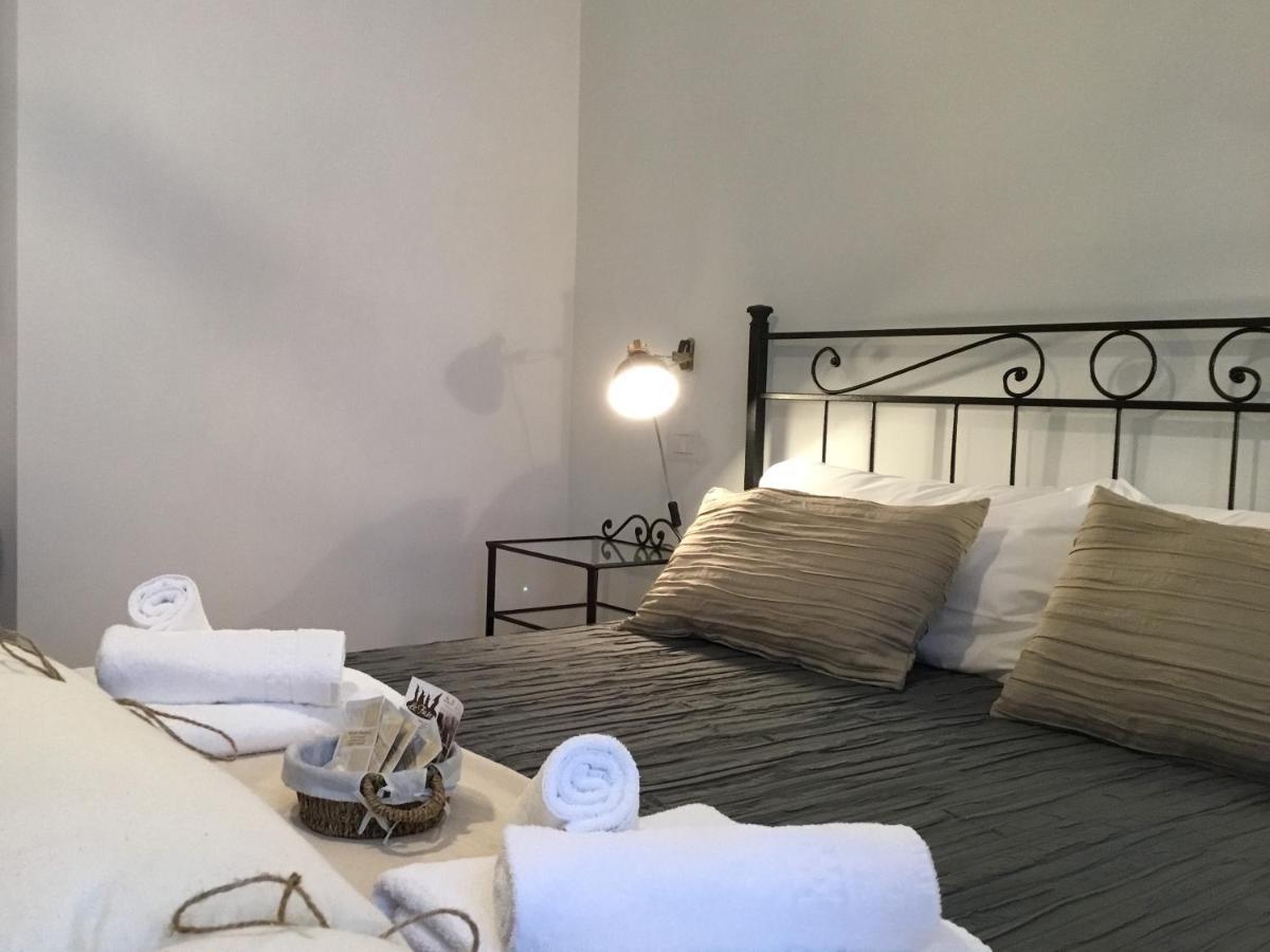 Le Fate Suites Рим Екстериор снимка